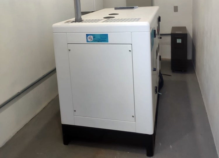 Gerador de energia garante funcionamento do Datacenter Municipal
