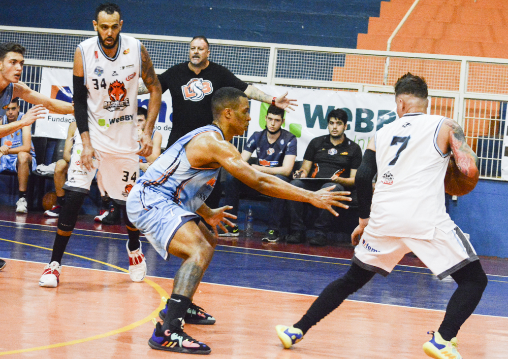 Webby Basquete Assis/LBC/SEST SENAT perde em casa para LSB no Paulista A1