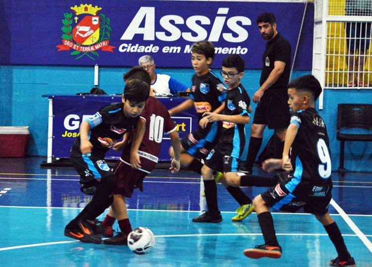 Copa Assis de Futsal Infantil: Semana decisiva da série Prata no GEMA