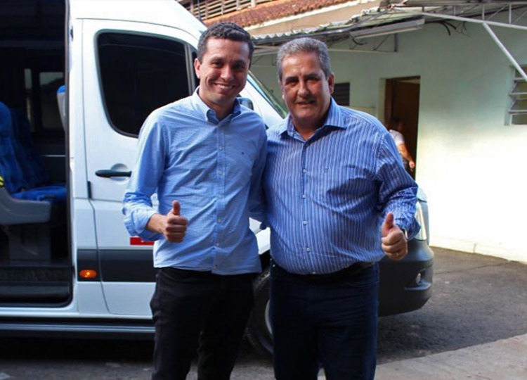 Saúde ganha ambulância no valor de R$ 170 mil