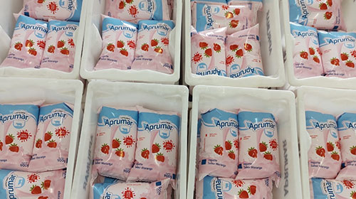 Retirada de kits de laticínios da merenda escolar deve ser feita com sacolas reutilizáveis