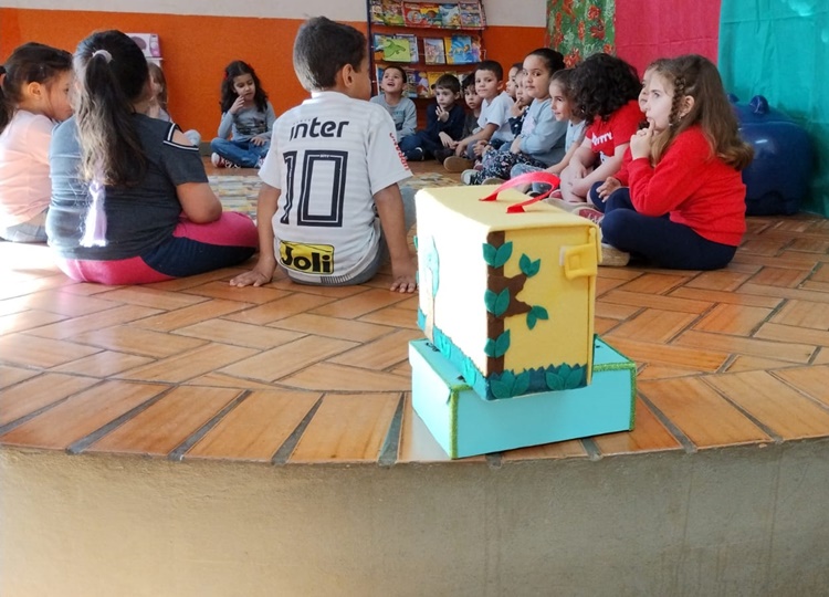 Caixa da Natureza: Crianças da rede municipal se conectam com a biodiversidade local e promovem intercâmbio entre escolas