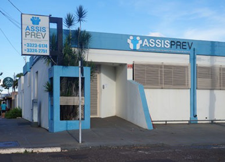AssisPrev convida pensionistas e aposentados para Visita com Viola