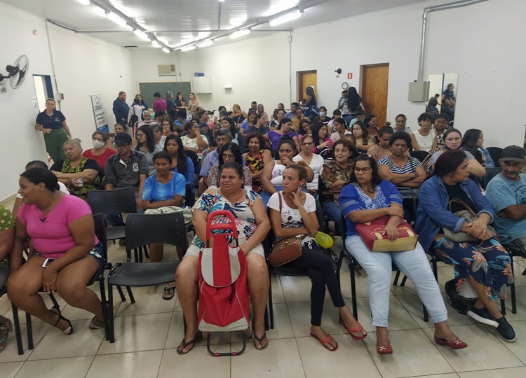 Assis promove pré-conferências para a 14ª Conferência Municipal de Assistência Social