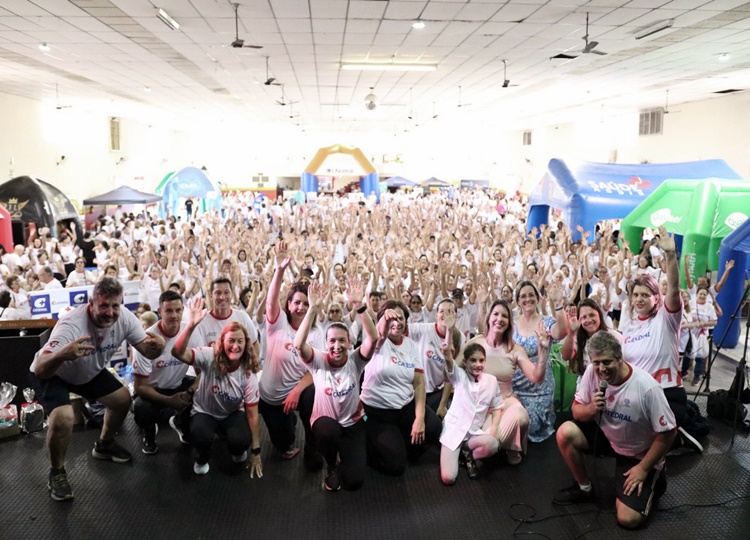 Assis realiza com sucesso a 15ª Feira da Saúde no Clube da Terceira Idade
