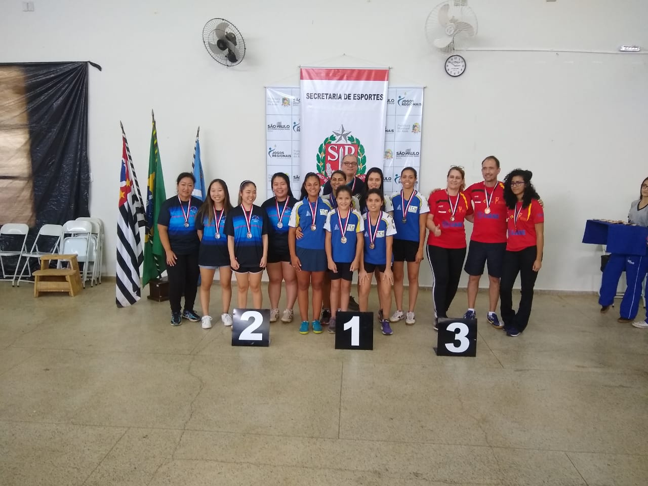 Tênis de mesa feminino de Assis é campeão por equipe e em duplas; no individual fica em 1º e 2º lugar