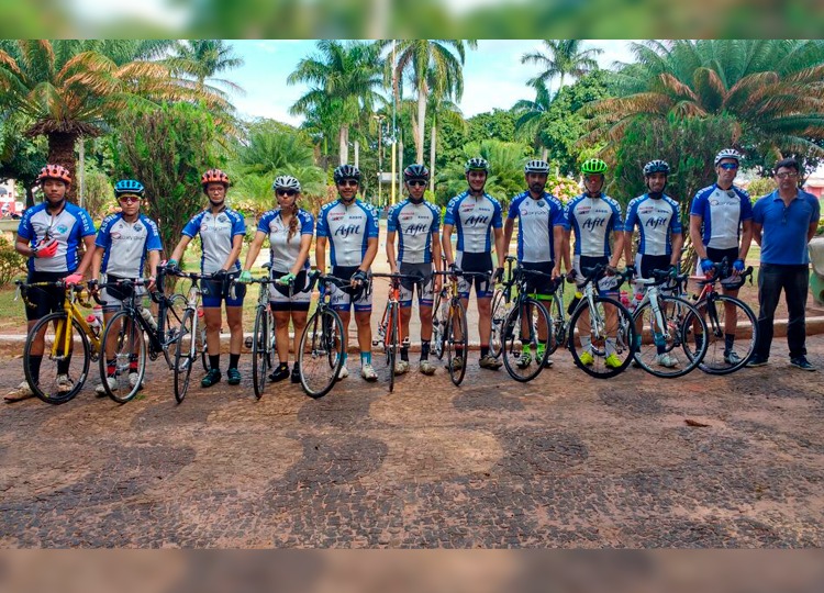 Equipe de Ciclismo de Assis inicia temporada com vitórias