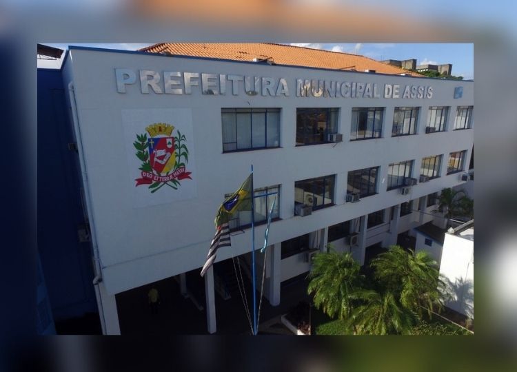 EDUCAÇÃO EM MOVIMENTO: Inscrições para  concurso público na área da educação prossegue até o dia 12