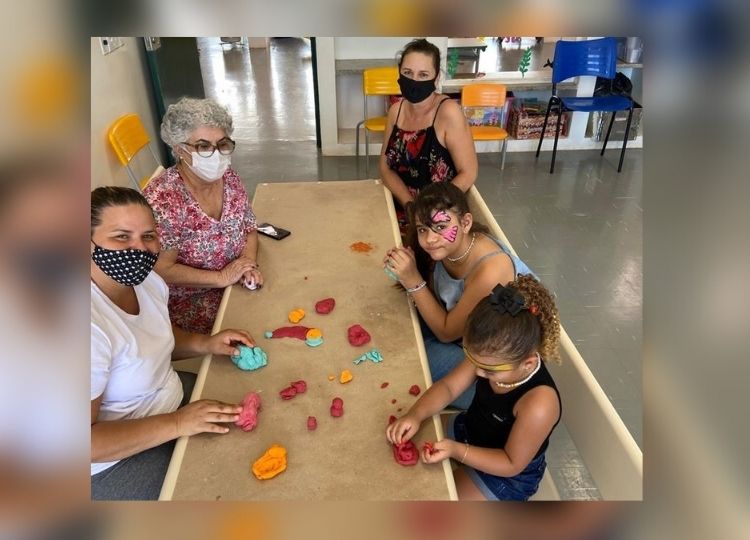 CIDADE EM MOVIMENTO: Creches do município encerram o ano com diversas atividades pedagógicas e interativas