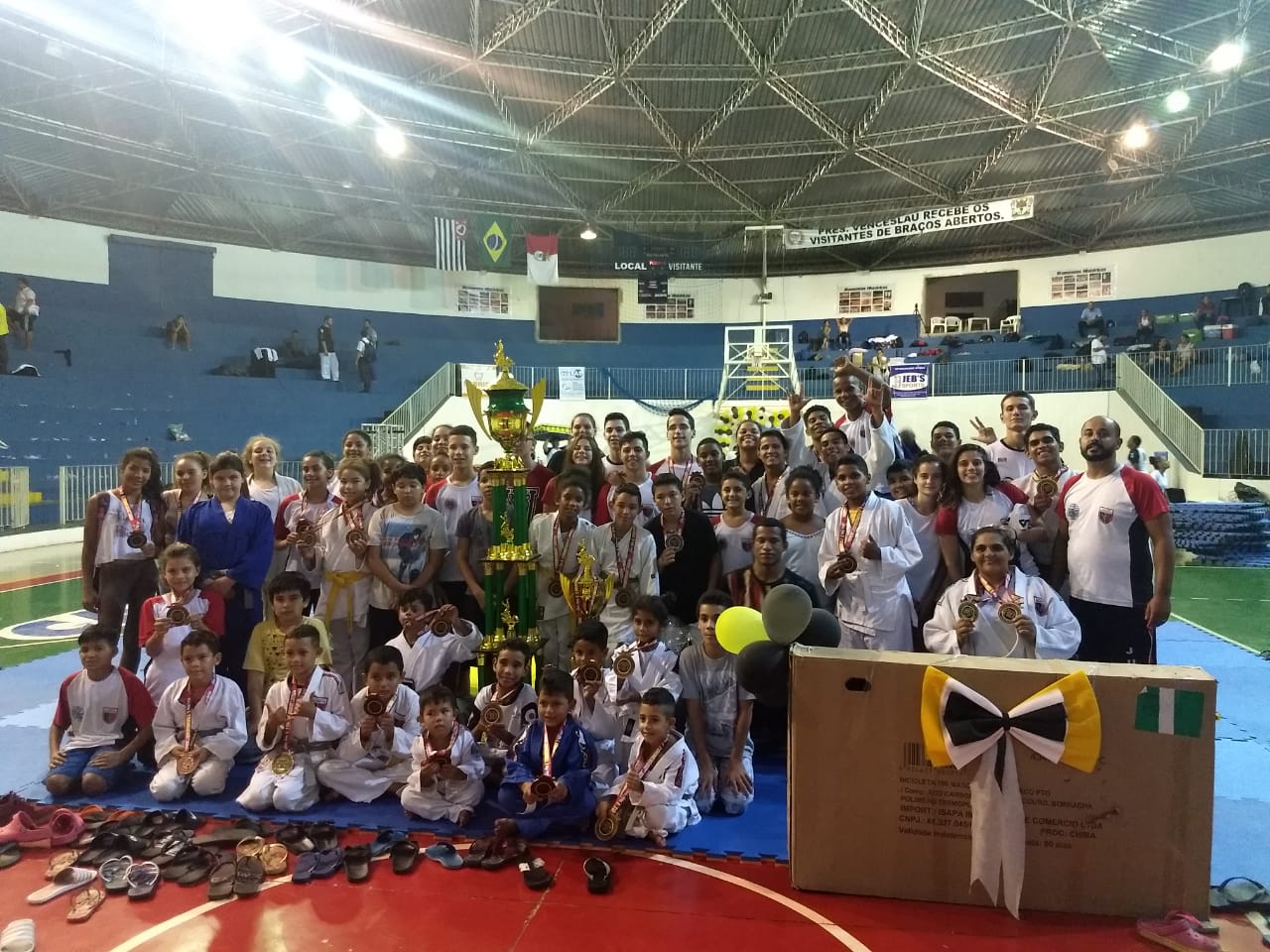 Judocas de Assis conquistam medalhas em torneio