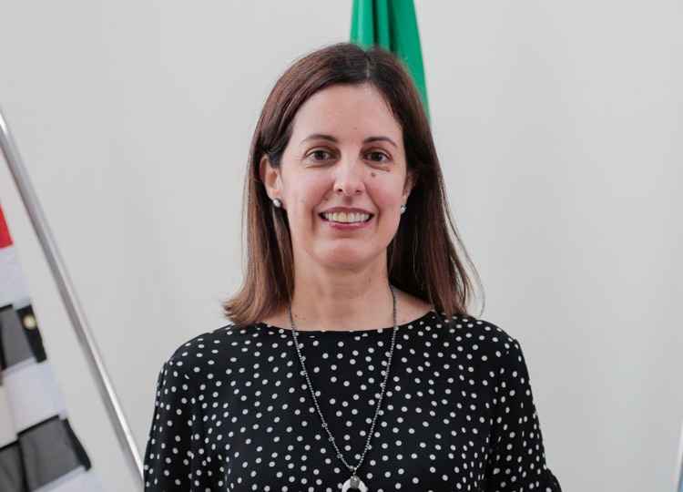 Prefeito anuncia Cristiani Silvério nova secretária da Saúde