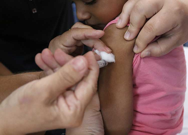 Assis volta a vacinar crianças contra COVID-19 na próxima terça-feira, 7