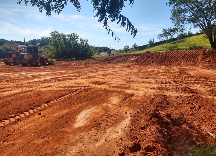 Prefeito José Fernandes anuncia construção de pista BMX no Parque da Juventude