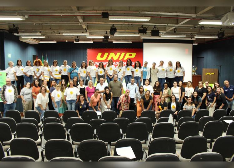 Prefeitura capacita profissionais para fortalecer combate à violência infantil