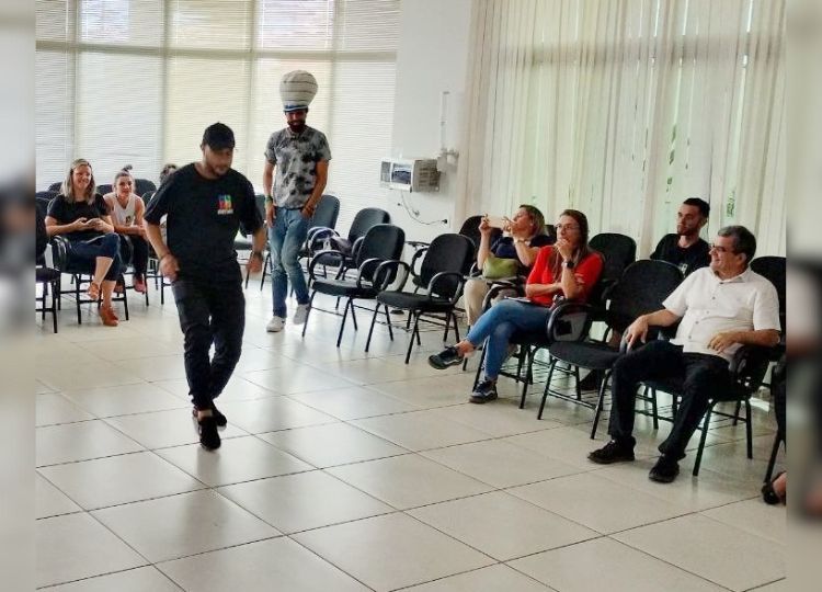 Secretaria de Cultura reúne com representantes de entidades, secretarias e associações para ampliação dos projetos culturais