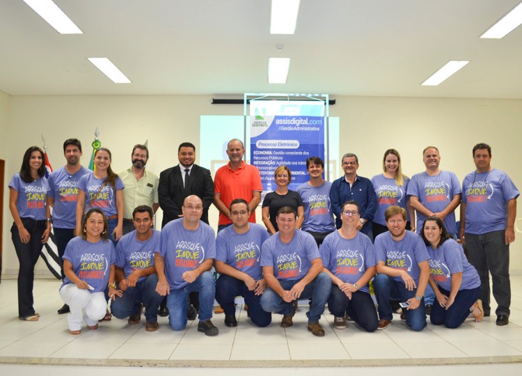 Servidores participam do lançamento do programa Prefeitura sem Papel