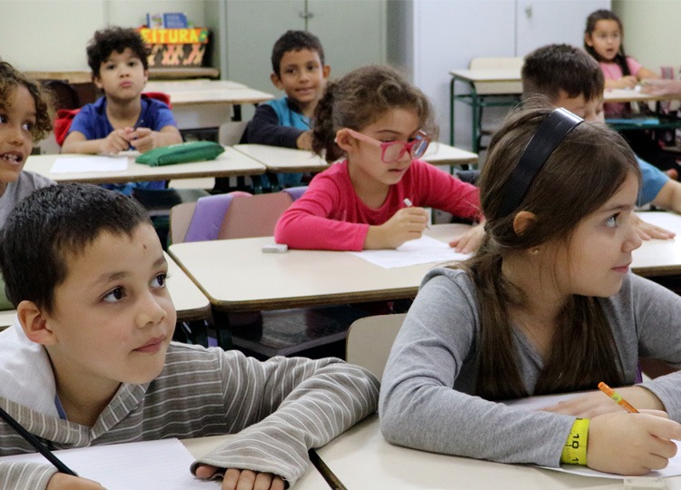 Secretaria da Educação anuncia volta às aulas para a próxima quarta-feira, dia 26