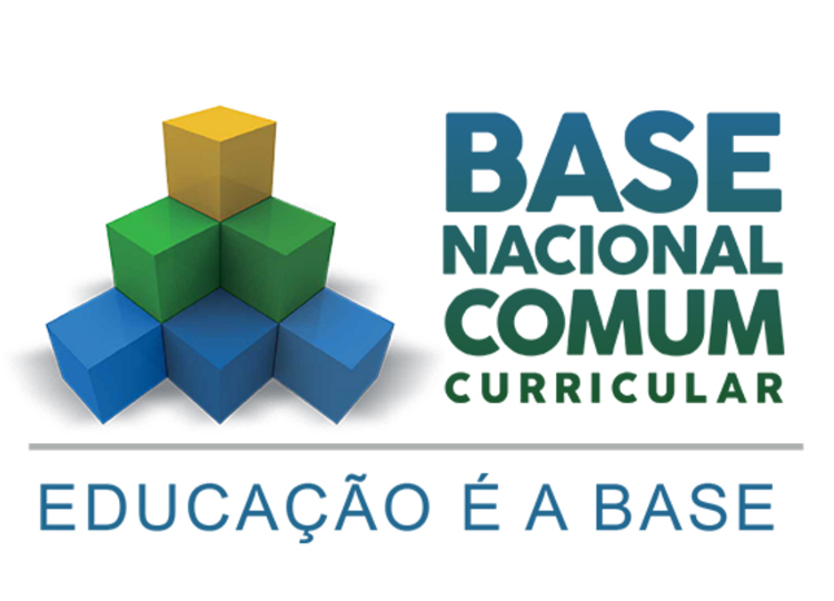 Supervisores e coordenadores da SME discutem Base Nacional Comum Curricular no “Dia D"