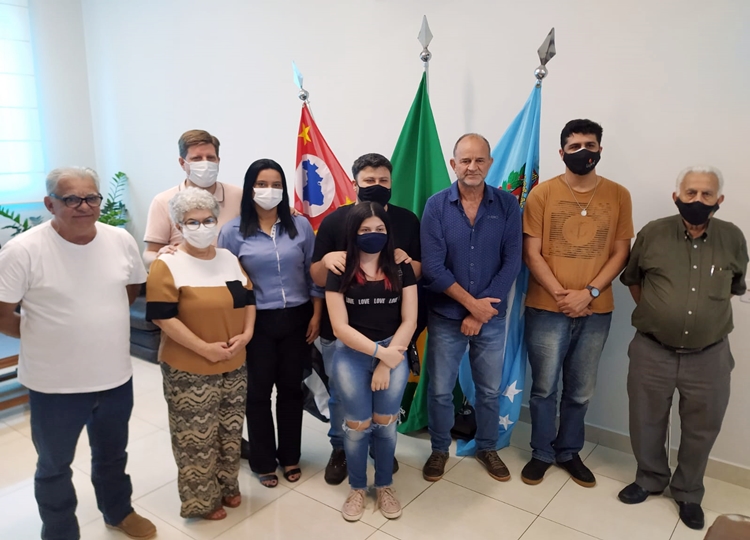 CIDADE EM MOVIMENTO: “Empreenda na Comunidade”; Projeto piloto entre Prefeitura e iniciativa privada irá beneficiar 90 jovens de baixa renda