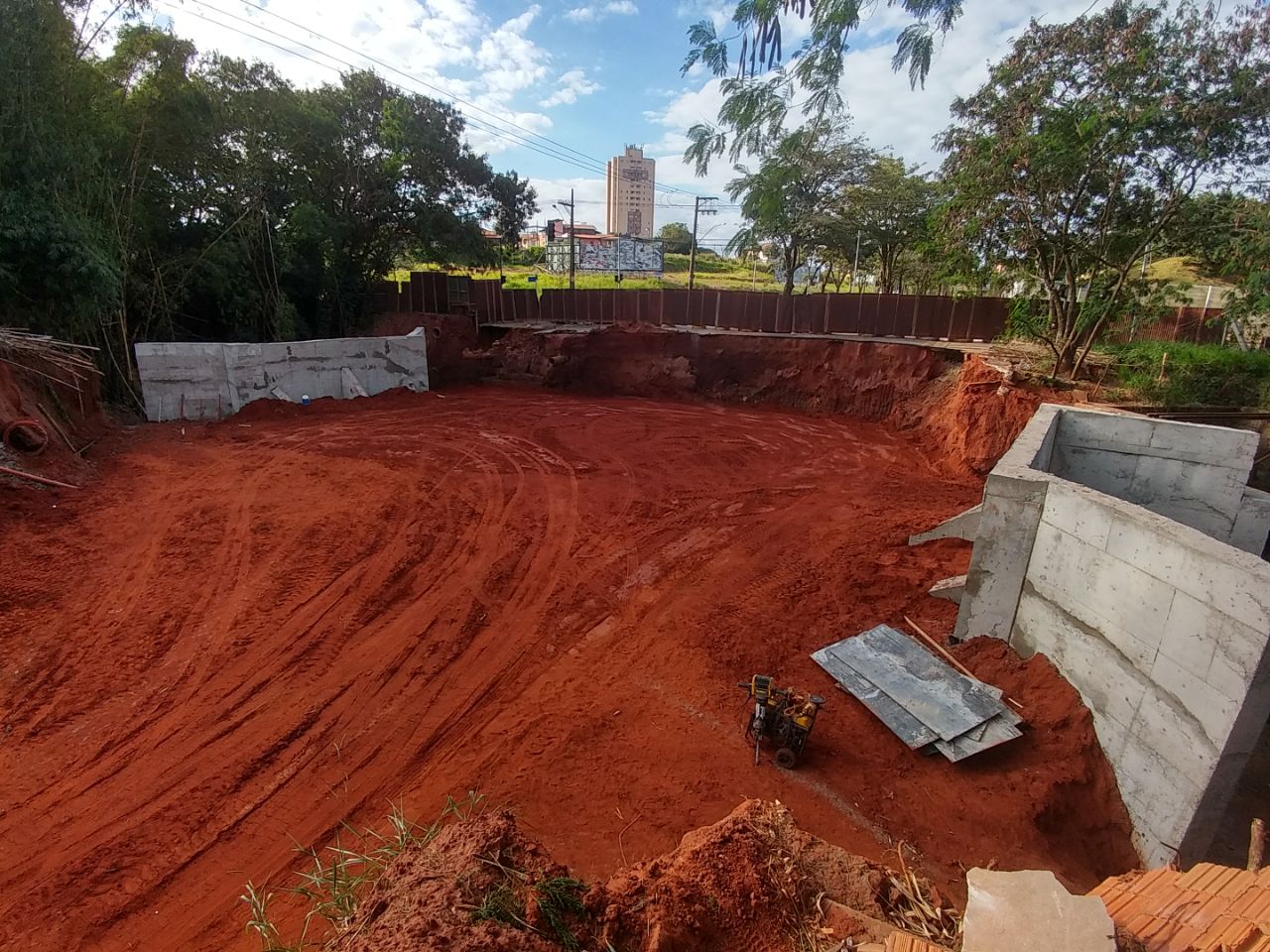 Finalizada primeira etapa de serviços na ponte da Otto Ribeiro