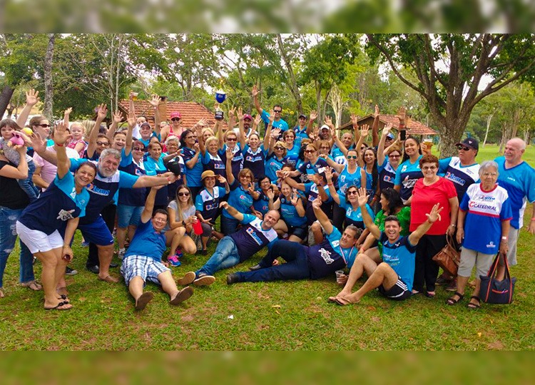 Atletas do 22º JORI participam de almoço de confraternização