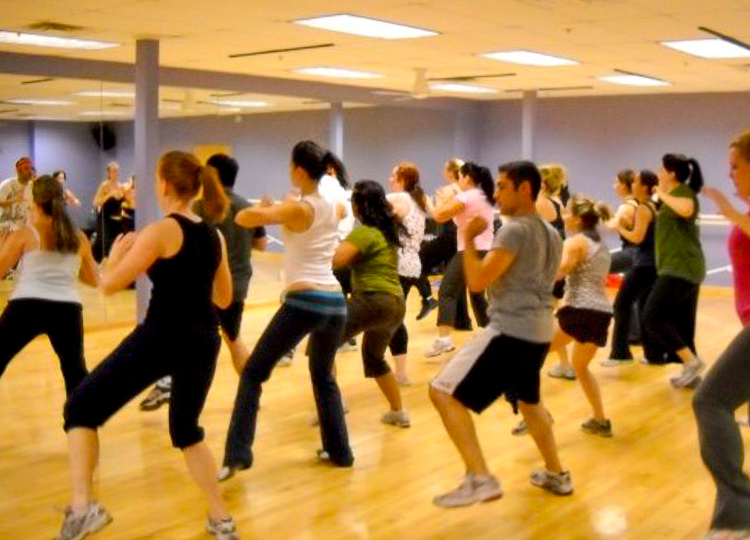 Inscrições para aulas de zumba no CRAS I da Prudenciana se iniciam a partir de segunda-feira, 21