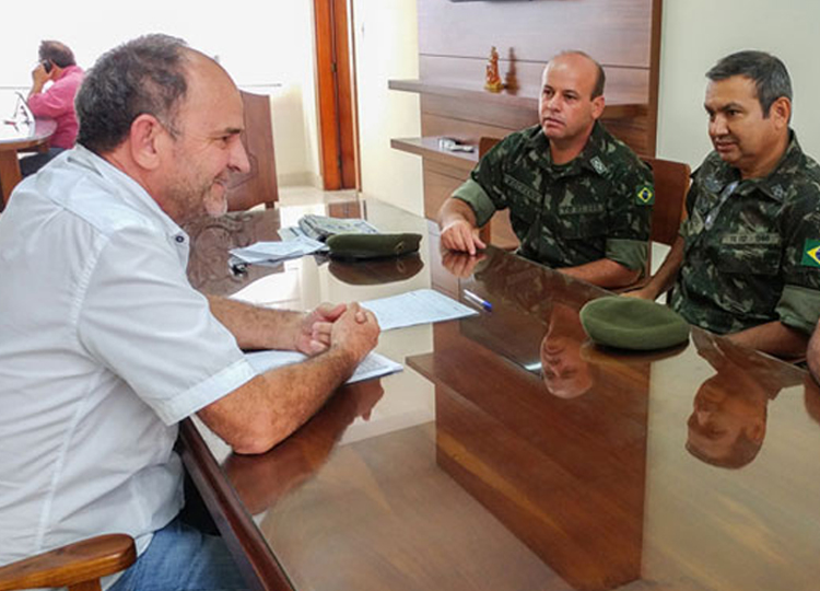 Novo Comandante do Tiro de Guerra visita prefeito