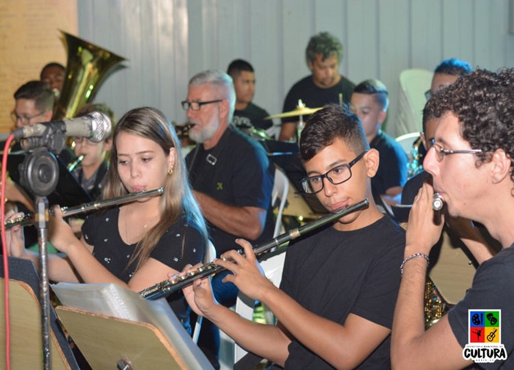 Projeto Banda na Praça traz música e cultura para comemorar os 118 anos de Assis