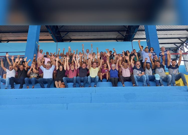 Prefeitura Inaugura cobertura parcial da arquibancada do setor leste do Estádio Antônio Viana Silva – Tonicão