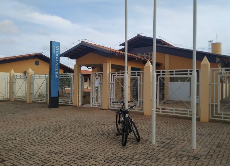 CIDADE EM MOVIMENTO: Prova do Saeb estão sendo aplicadas nas escolas de ensino fundamental de Assis