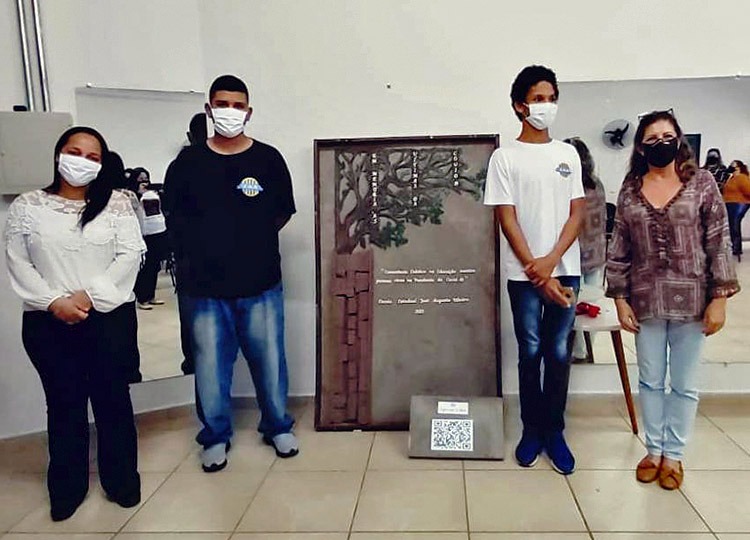 Escola José Augusto Ribeiro inaugura Monumento e Memorial Virtual em homenagem às vítimas de COVID-19 do Complexo Prudenciana