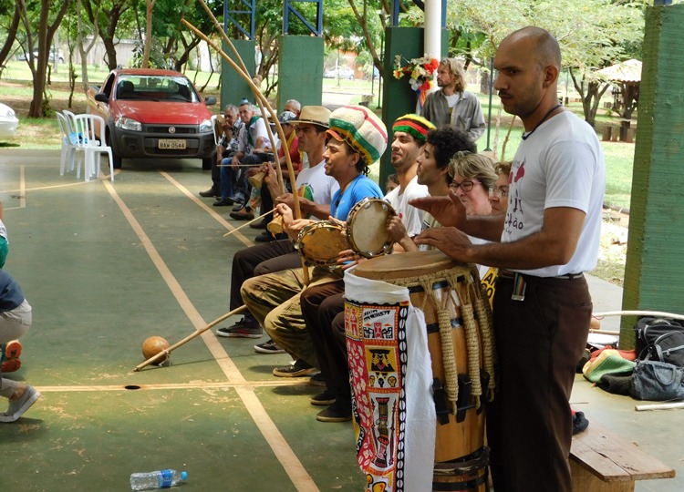 Quintal África,  secretarias municipais e demais parceiros promovem ações no Jardim Paraná