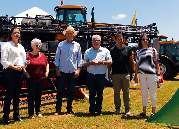 Gestores municipais prestigiam a 16ª Coopershow em Cândido Mota