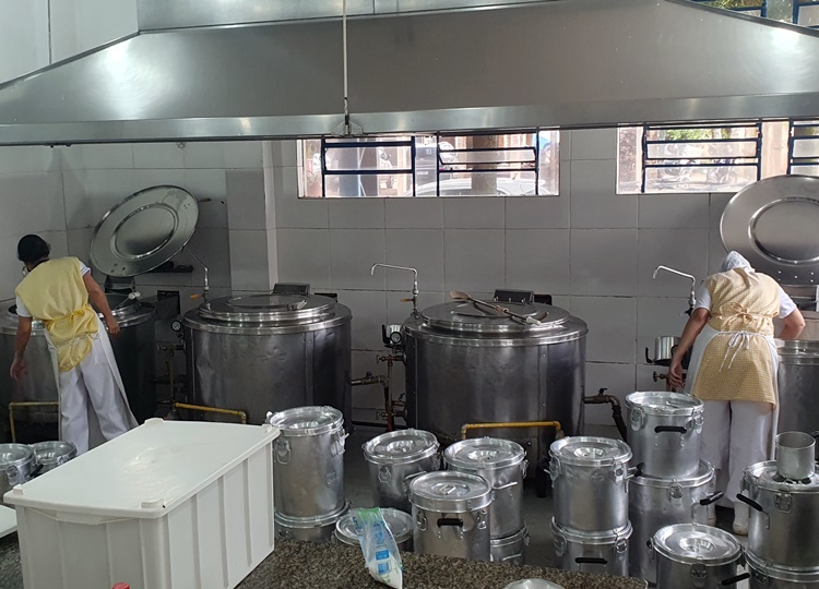 Cardápio alimentar nas escolas é alterado em razão do afastamento de funcionários da Cozinha Piloto, por COVID-19