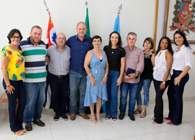 Novos conselheiros tutelares são empossados