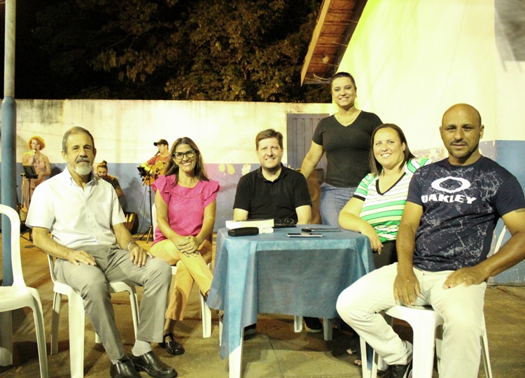 Casa de Passagem promove confraternização para pessoas em situação de rua