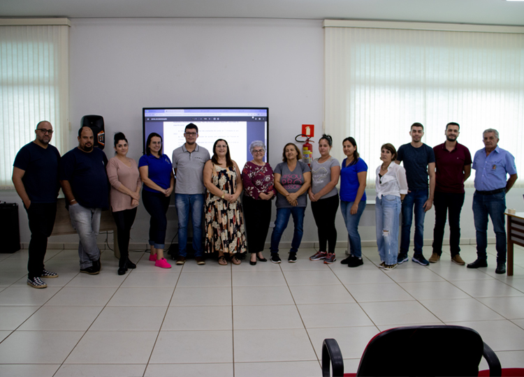 Educação realiza a 1ª reunião extraordinária do Conselho Municipal de Acompanhamento e Controle Social (CMACS)