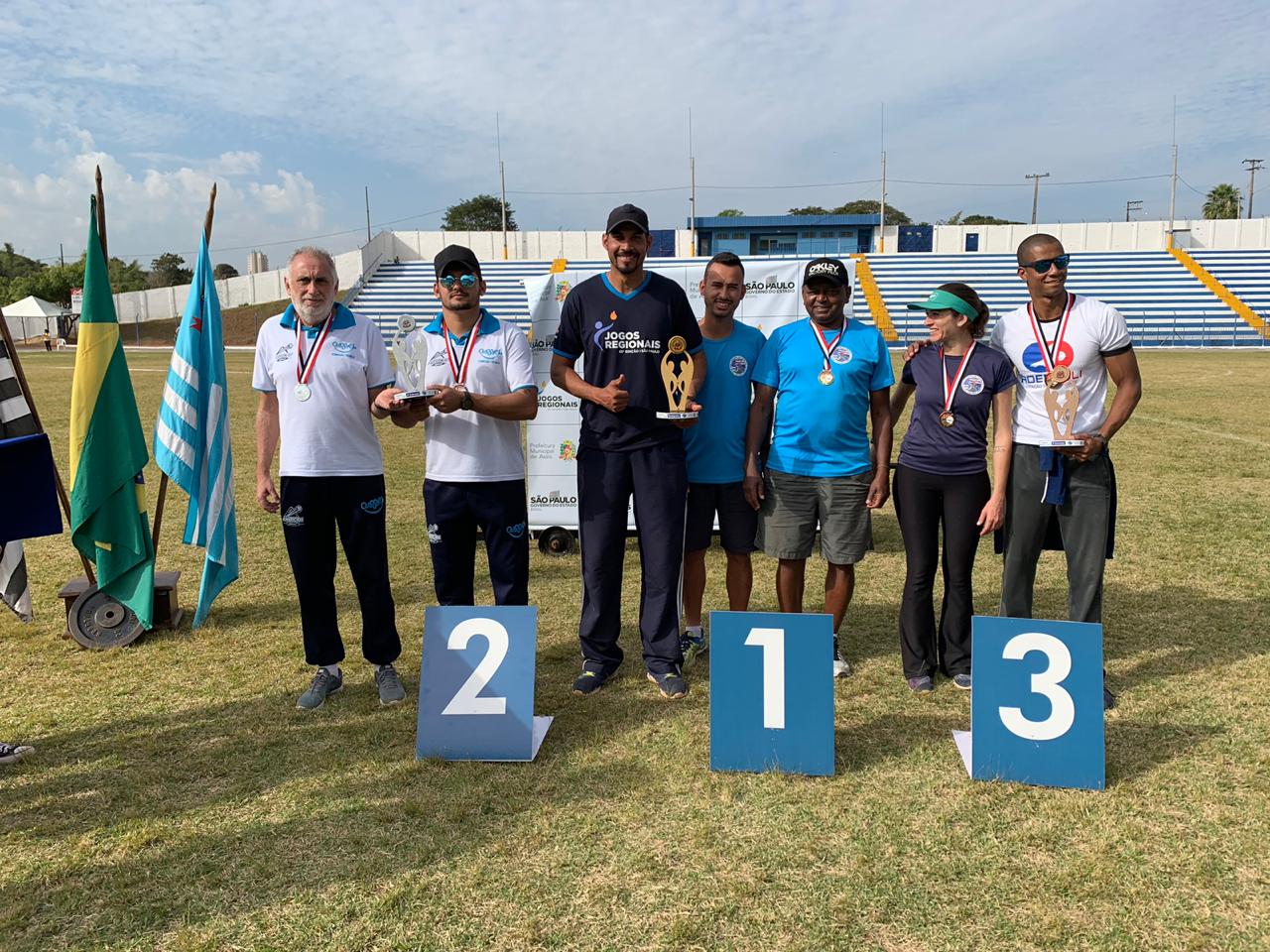 Atletismo ACD Assis é campeão no geral masculino nos Jogos Regionais