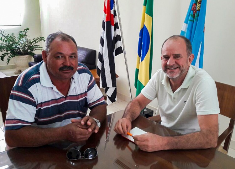 Prefeito de Assis recebe vice de Platina