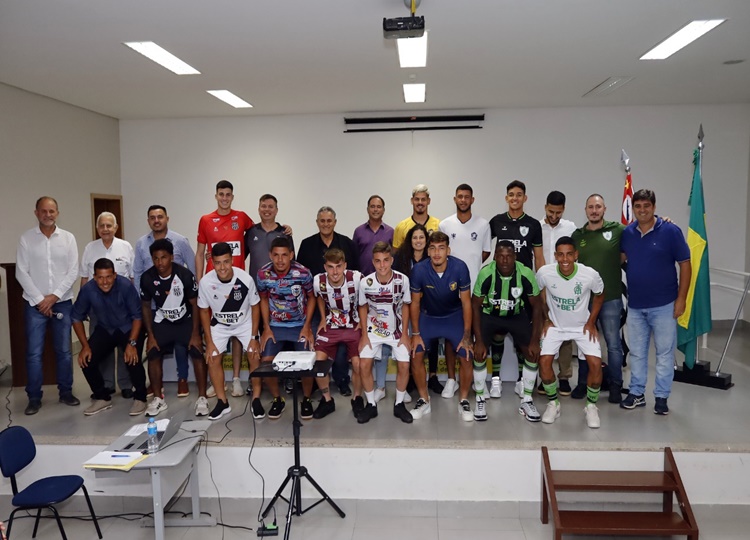 Lançamento da Copa São Paulo de Futebol Júnior reúne grande público na ACIA