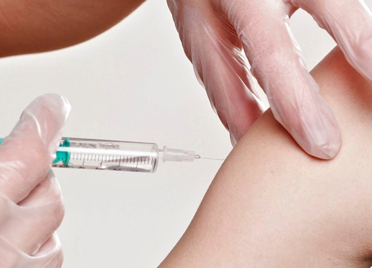 Vacina contra meningite bacteriana está disponível nas unidades de saúde