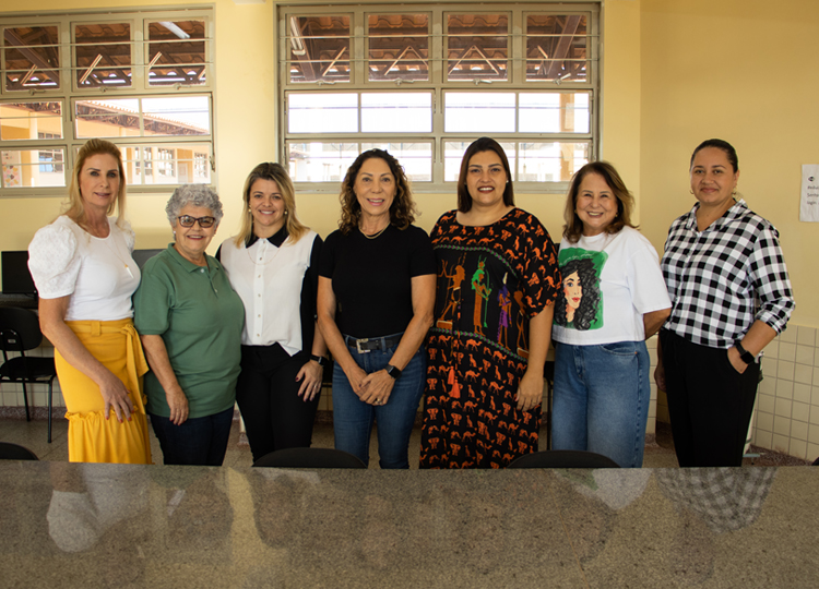 Com presença da primeira-dama, projeto “Visão do Futuro” encerra testes de acuidade visual