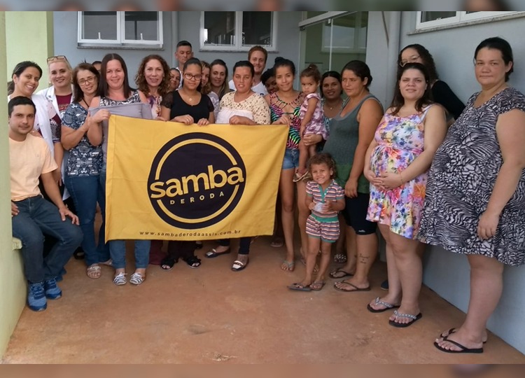 Fundo Social de Solidariedade entrega kits para gestantes