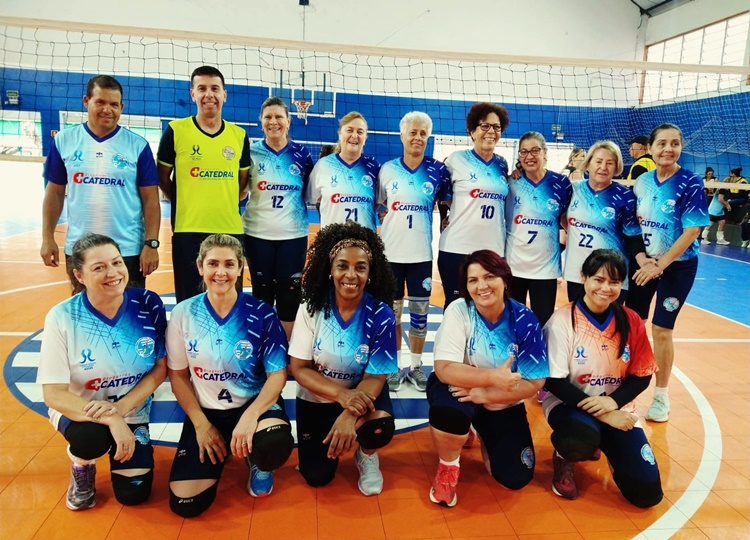 ESPORTE EM MOVIMENTO: Assis está na final estadual da Superliga de voleibol adaptado