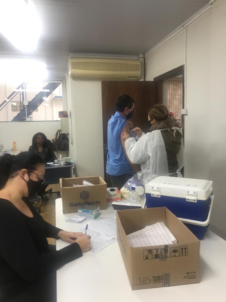 Equipes da Atenção Básica em Saúde saem às ruas e conscientizam moradores sobre prevenção 