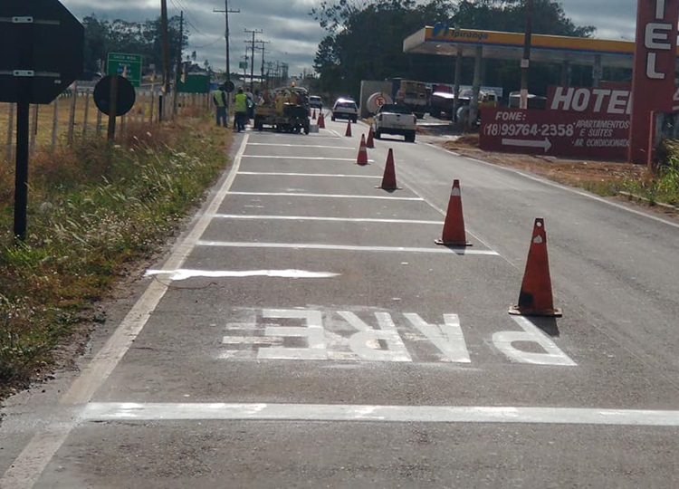 Prefeitura revitaliza sinalização viária das marginais Sul e Norte próximas à Assis