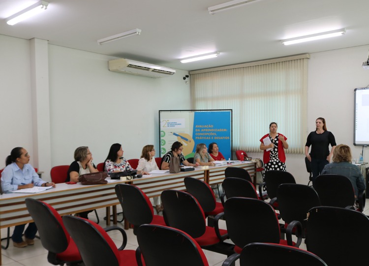 Formação a coordenadores aborda instrumentos de avaliação