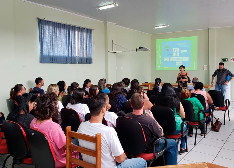 Vigilância Epidemiológica realiza capacitação para combater Dengue