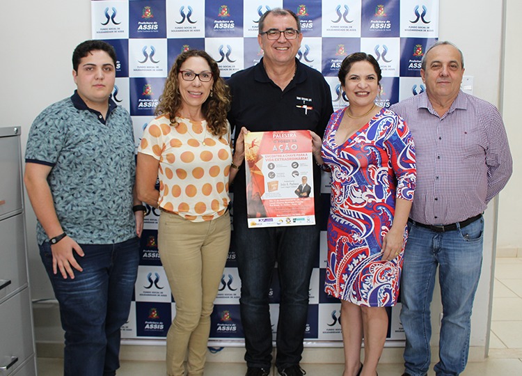 Assis recebe palestrante em Coaching em prol do Fundo Social de Solidariedade