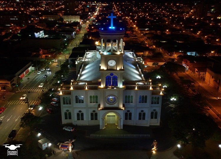 CIDADE EM MOVIMENTO: Assis terá 100% da iluminação pública em LED até o final de 2022